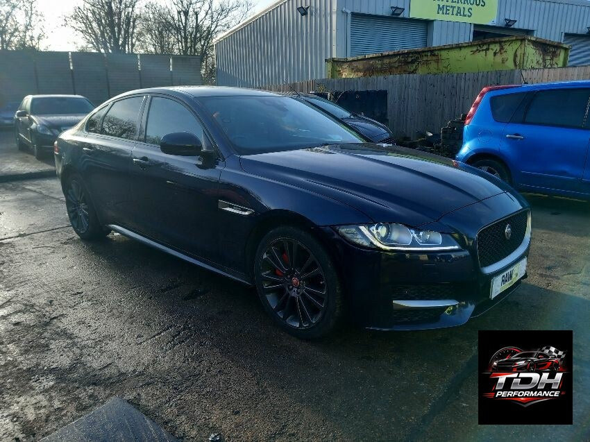 Jaguar XF X260 (2015-2023) Berlina Azul - Despiece / Recambios