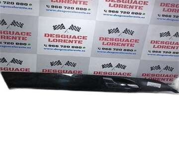 Maneta interior delantera izquierda 7241108b00 de Ssangyong Rexton / rexton ii (gab_)