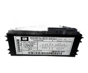 Módulo electronico 454942368 de Opel Zafira b