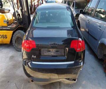 Audi A4 Berlina 2.0 2004 - Despiece