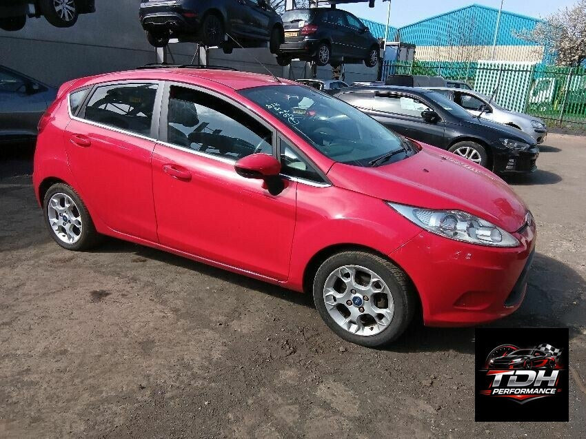 Ford Fiesta Mk7 (2008-2017) Hatchback Rojo - Despiece / Recambios