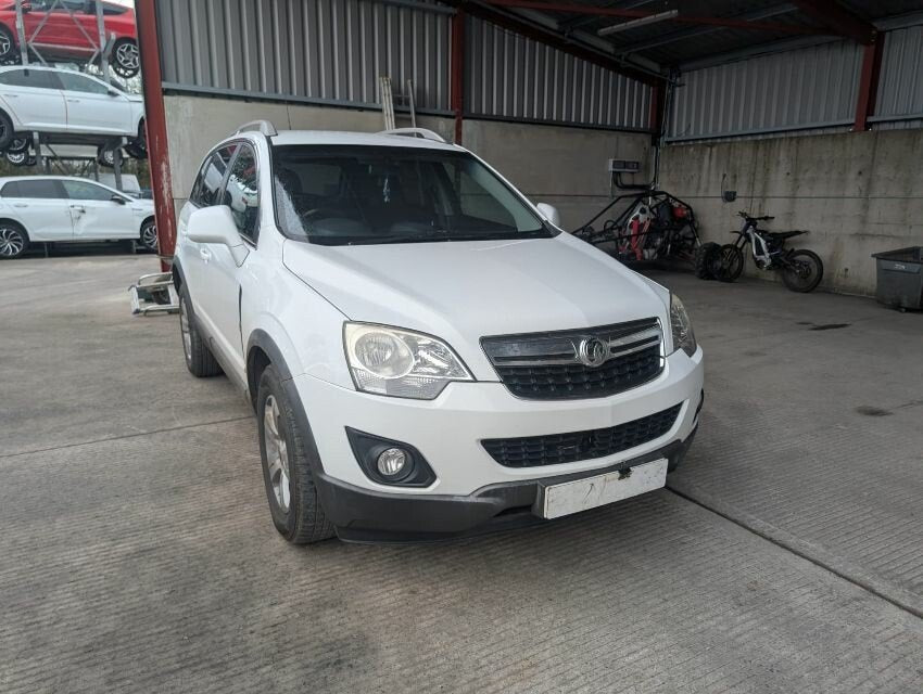 Opel / Vauxhall Antara (2006-2015) SUV Blanco - Despiece / Recambios