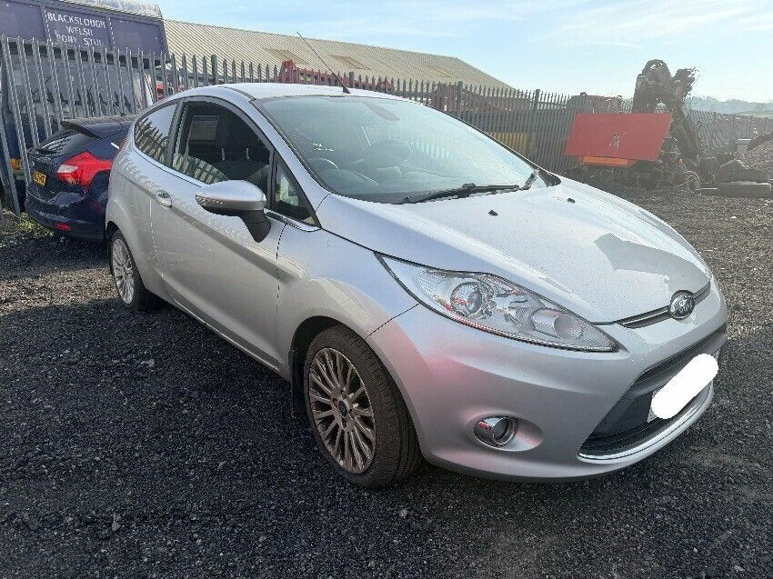 Ford Fiesta Mk7 (2008-2012) 3p Plata - Despiece / Recambios