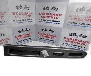 Mando elevalunas trasero derecho ok2fa66380 de Kia Carens (rs)
