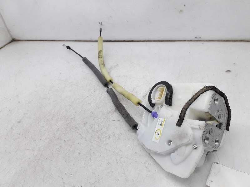 Cerradura Puerta Delantera Derecha Mazda 3 / Sedan