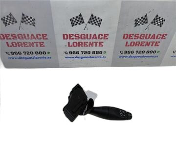 Mando del limpia 17A553 de Ford Fiesta (cbk)