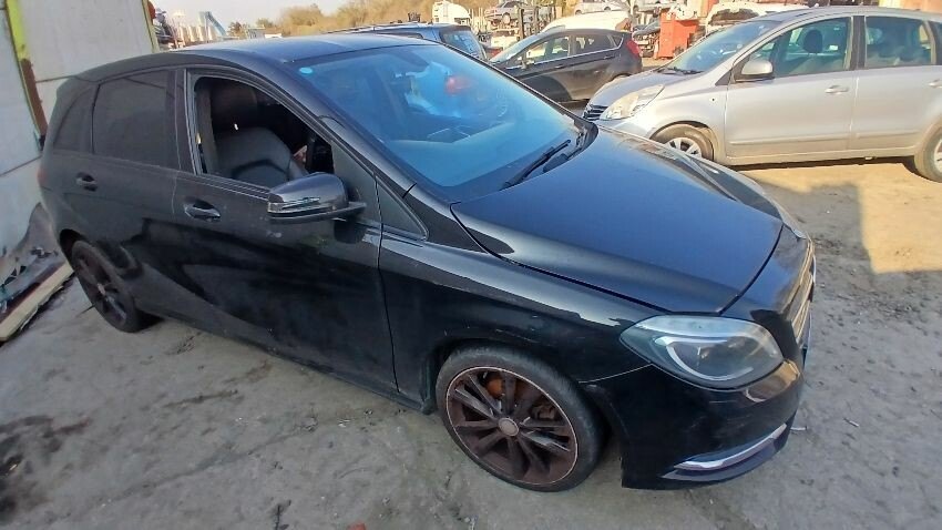 Despiece / Recambios Mercedes-Benz Clase B W246 (2011-2018) Negro