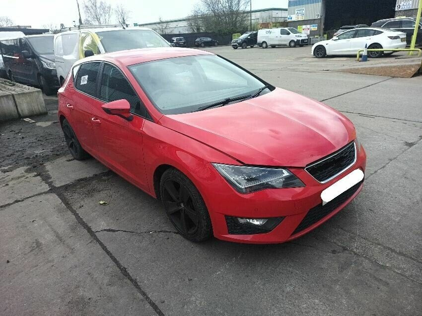 Despiece Seat Leon 5F (2012-2020) Hatchback Rojo - Recambios Usados