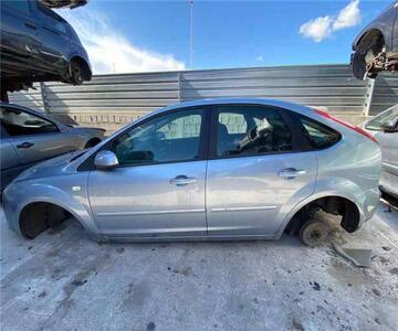 Ford Focus Berlina 1.6 Business 2008 - Despiece
