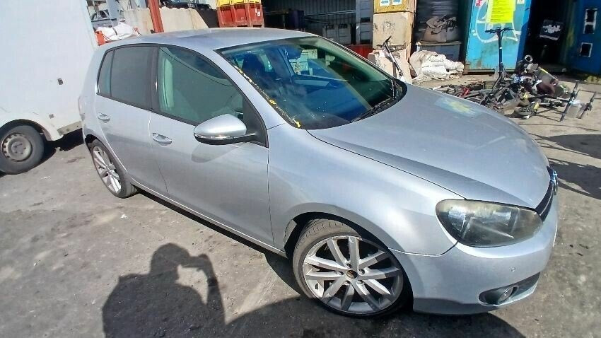 Volkswagen Golf VI (MK6) 2008-2013 Plata - Despiece y Recambios