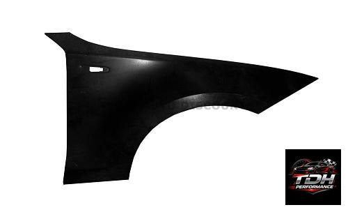 Aleta Derecho BMW SERIE 1 Nuevo Ref. 41357133228