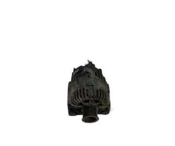 Alternador 8200410671 de Renault Scenic ii (jm)