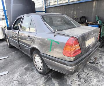 Mercedes-Benz Clase C Berlina 2.2 220 Diesel (202.121) 1993 - Despiece
