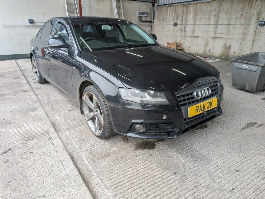 Audi A4 B8 (2008-2012) Berlina Negro - Despiece / Recambios