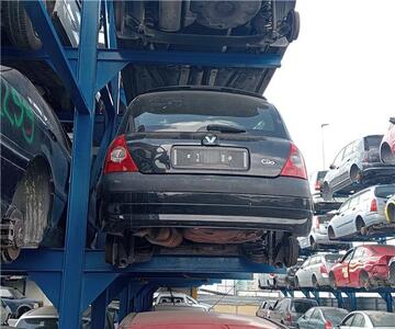Renault Clio Ii Fase Ii 1.5 dCi Diesel (65 CV / 48 KW) (65 CV / 48 KW)