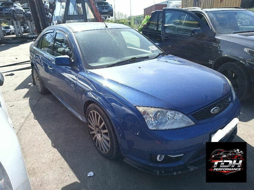 Ford Mondeo MK3 (2000-2007) ST Berlina Azul - Despiece / Recambios