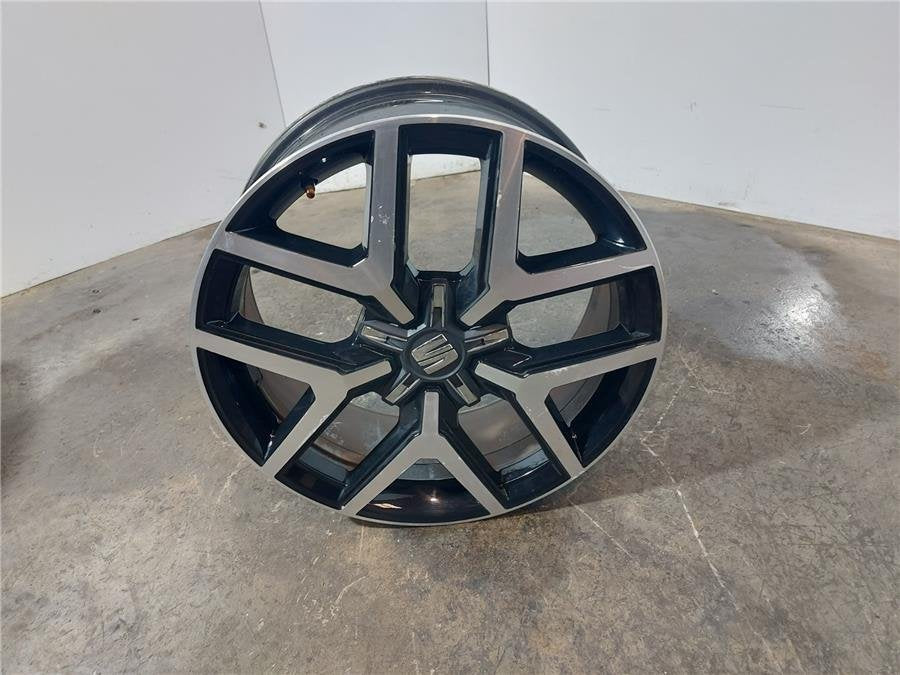 Llanta SEAT Arona