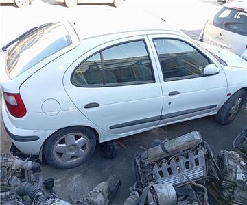 Renault Megane I Fase 2 Berlina 1.9 dTi Diesel CAT (98 CV / 72 KW) (98