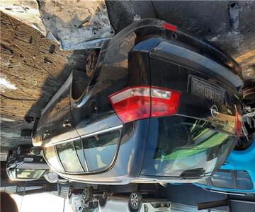 Opel Vectra C Caravan 2005 - Despiece