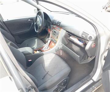 Mercedes-Benz Clase C Berlina 2.0 180 (203.035) 2000 - Despiece