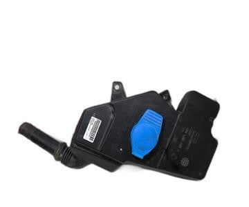 Deposito liquido limpiaparabrisas 4G1955462 de Audi A6 allroad quattro (4gj)