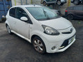Toyota Aygo AB10 (2012-2014) Blanco - Despiece / Recambios
