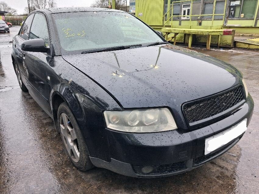 Audi A4 B6 (2000-2004) Berlina Negro - Despiece / Recambios