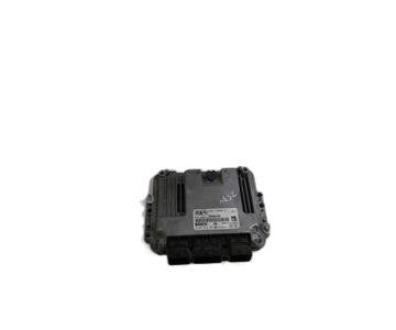 Centralita motor uce 6M5112A650 de Ford Focus berlina (cap)