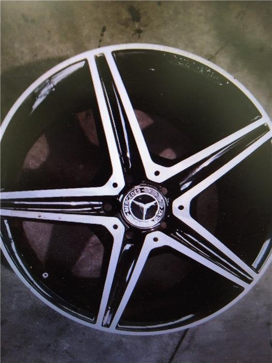 Llanta Mercedes-Benz - Clase C
