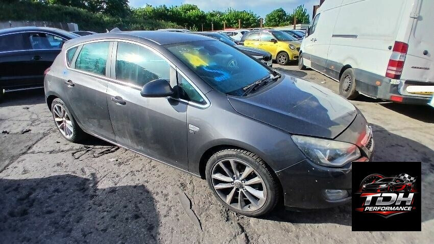 Despiece / Recambios Opel Astra J 2009-2015 Gris Antracita