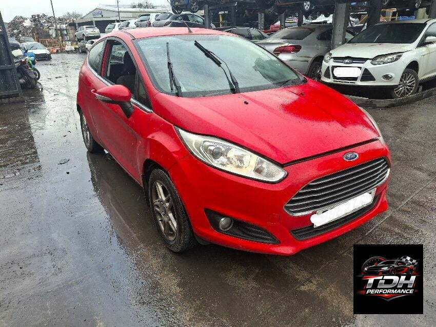Ford Fiesta Mk6 Facelift (2013-2017) 3p Rojo - Despiece / Recambios