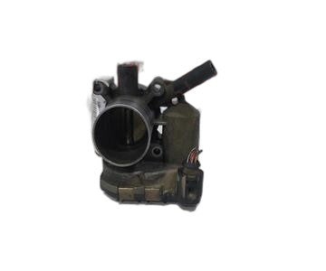 Caja de mariposa 030133062 de Seat Ibiza i (21a)