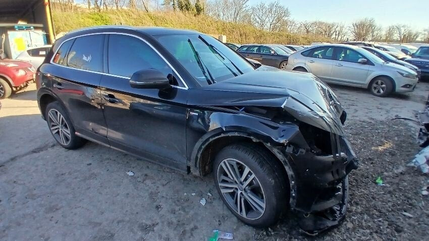 Audi Q5 FY (2017-2020) SUV Color Negro - Despiece / Recambios