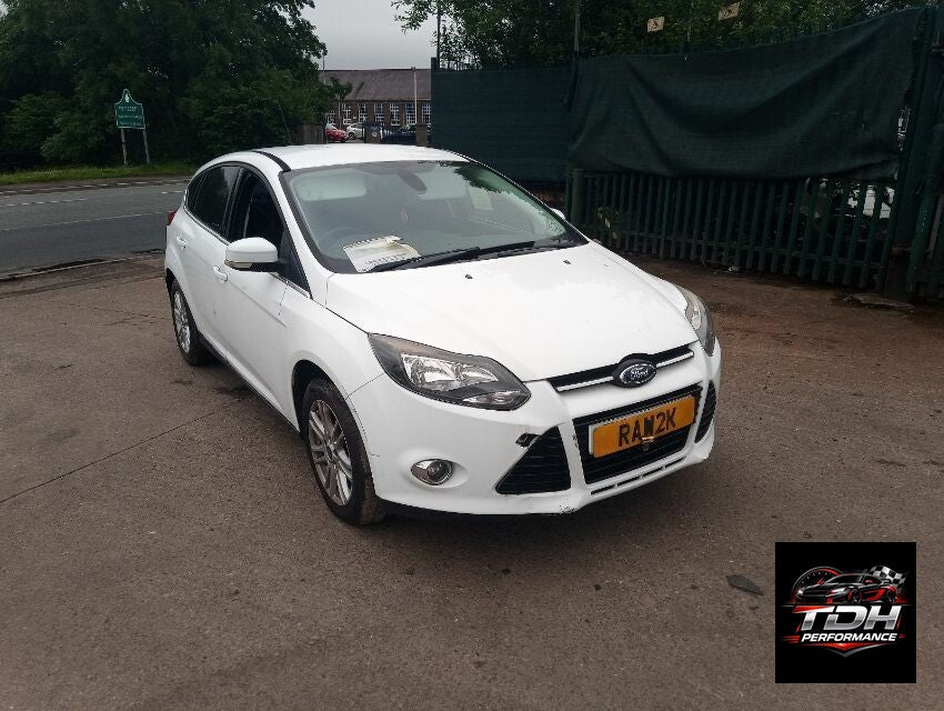 Despiece Ford Focus Mk3 (2011-2014) Hatchback Blanco - Recambios Usados