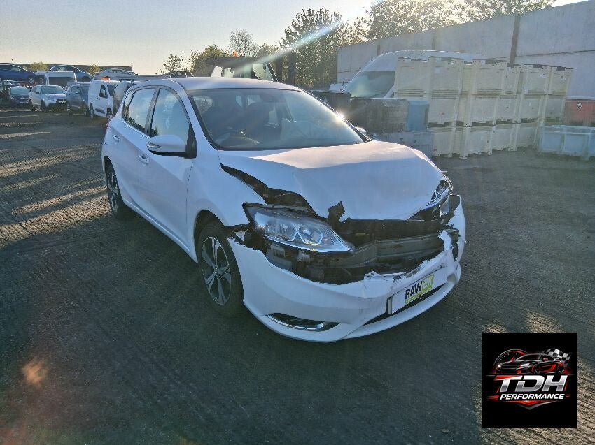 Nissan Pulsar C13 (2014-2018) Blanco - Despiece / Recambios