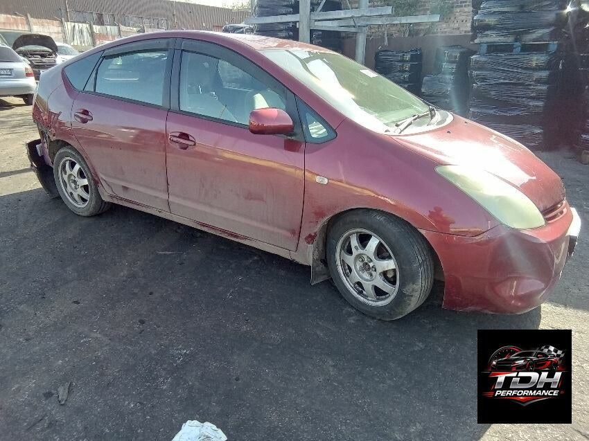 Toyota Prius XW20 (2003-2009) Rojo - Despiece / Recambios Usados