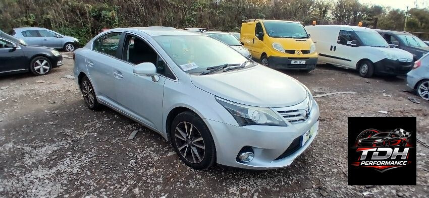 Toyota Avensis T270 Berlina 2012-2015 Plateado - Despiece / Recambios