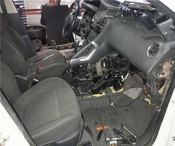 Peugeot 3008 1.6 HDi FAP (114 CV / 84 KW) (114 CV / 84 KW) 2009 - Desp