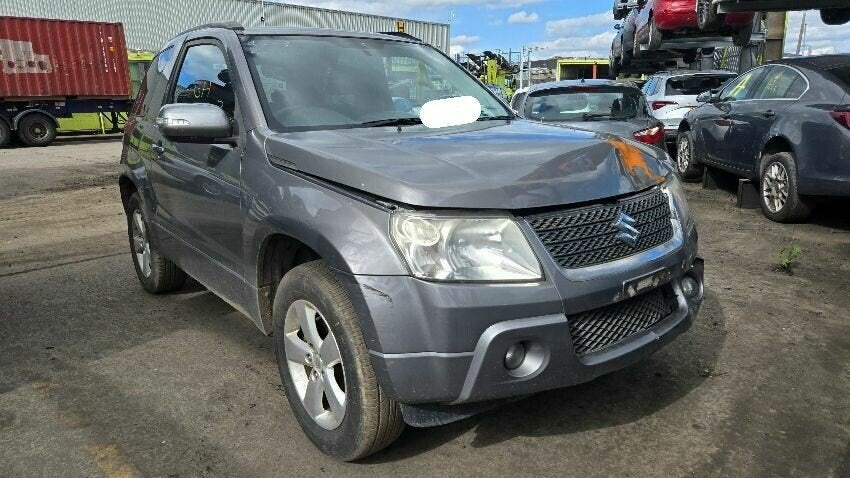 Suzuki Grand Vitara JT (2005-2015) 3p Gris - Despiece / Recambios