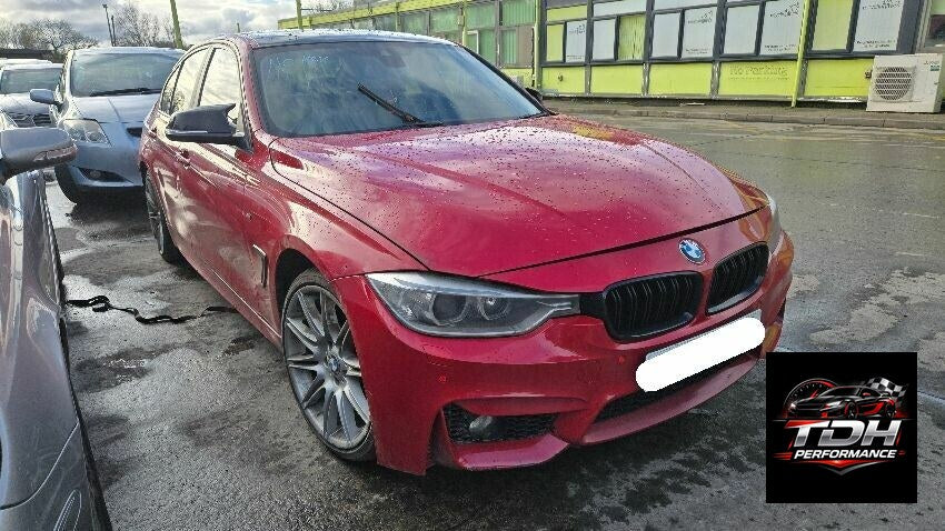BMW Serie 3 F30 (2011-2019) Rojo - Despiece / Recambios