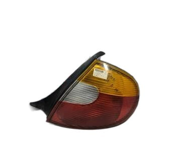 Piloto trasero derecho 5288528 de Chrysler Neon pl2000