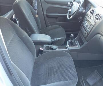 Ford Focus Berlina 1.8 TDCi Turbodiesel CAT (116 CV / 85 KW) (116 CV /
