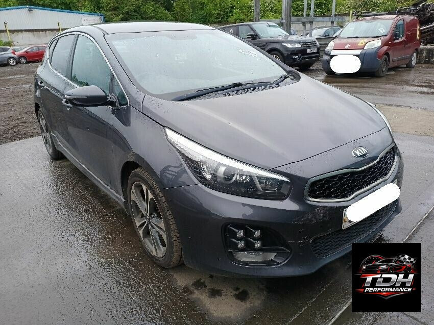 Kia Cee'd JD (2012-2018) Hatchback Gris - Despiece / Recambios
