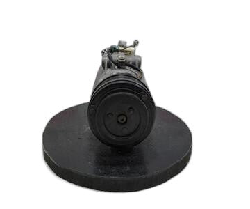 Compresor del aire acondicionado 6560524 de Opel Corsa b
