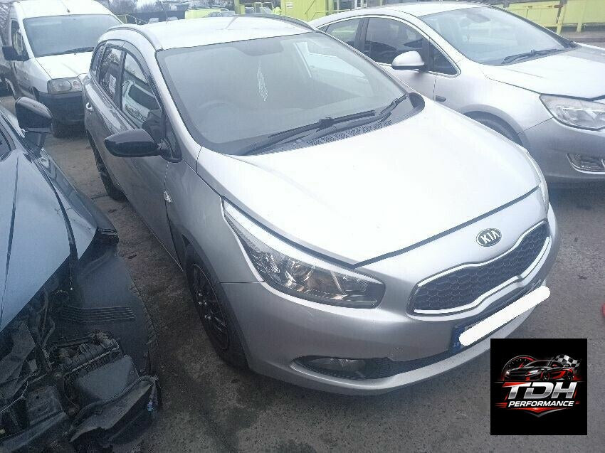 Kia Cee'd Sportswagon (JD) 2012-2018 Plata - Despiece y Recambios