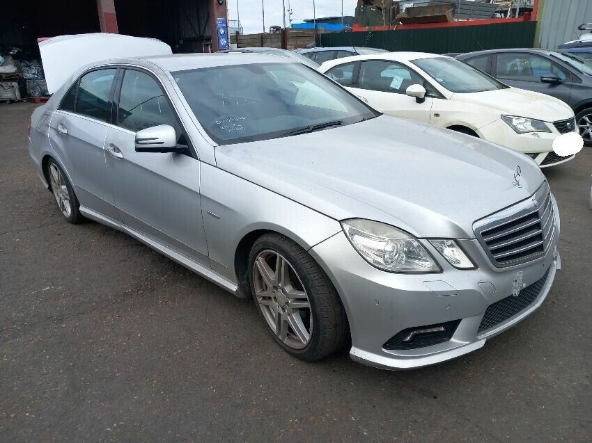 Mercedes-Benz Clase E W212 (2009-2013) Despiece Completo / Recambios - Color Plata