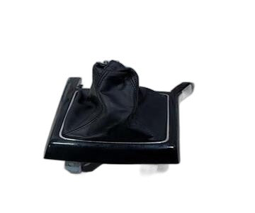 Guarnecidos palanca cambio 13116961 de Opel Astra h gtc