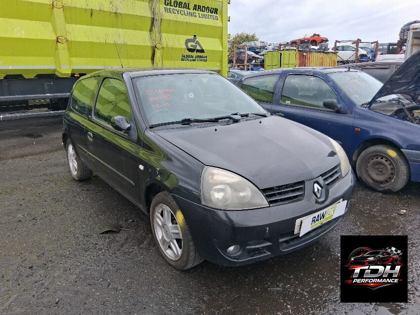 Renault Clio II Phase 2 (2001-2005) 3p Negro - Despiece / Recambios