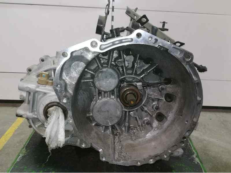 Caja de Cambios Manual Kia Carnival 2.9 Crdi Vgt Ex 4300038050