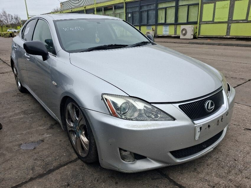 Lexus IS XE20 (2005-2013) Plateado - Despiece / Recambios